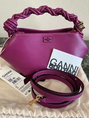 GANNI Women's Braided Handle Shoulder Bag in Berry